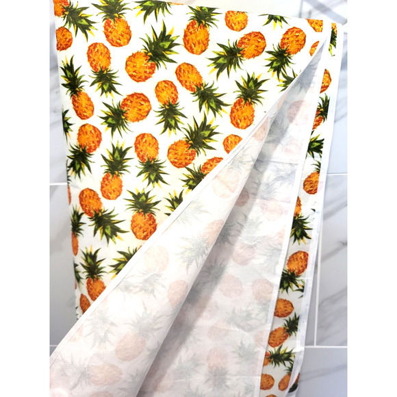Festive Pineapple Print Indoor Outdoor Tablecloth 50x60" Machine Washable NWT - Picture 3 of 5